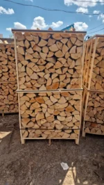Iscepana drva BUKVA na paleti 1×1×1.8m, dužina 25cm i 33cm - Image 2